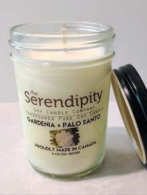 Gardenia + Palo Santo Serendipity Hand-poured Pure Soy Candle Made in Canada NWT
